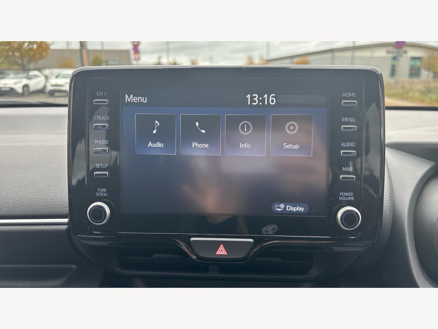 Used Toyota Yaris for sale - 77267803: Photo 31