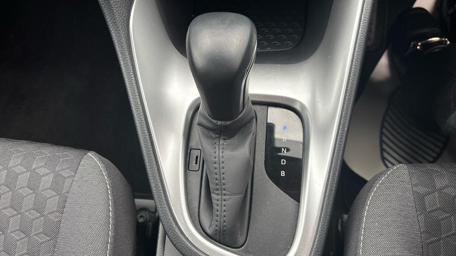 Used Toyota Yaris for sale - 77267803: Photo 35