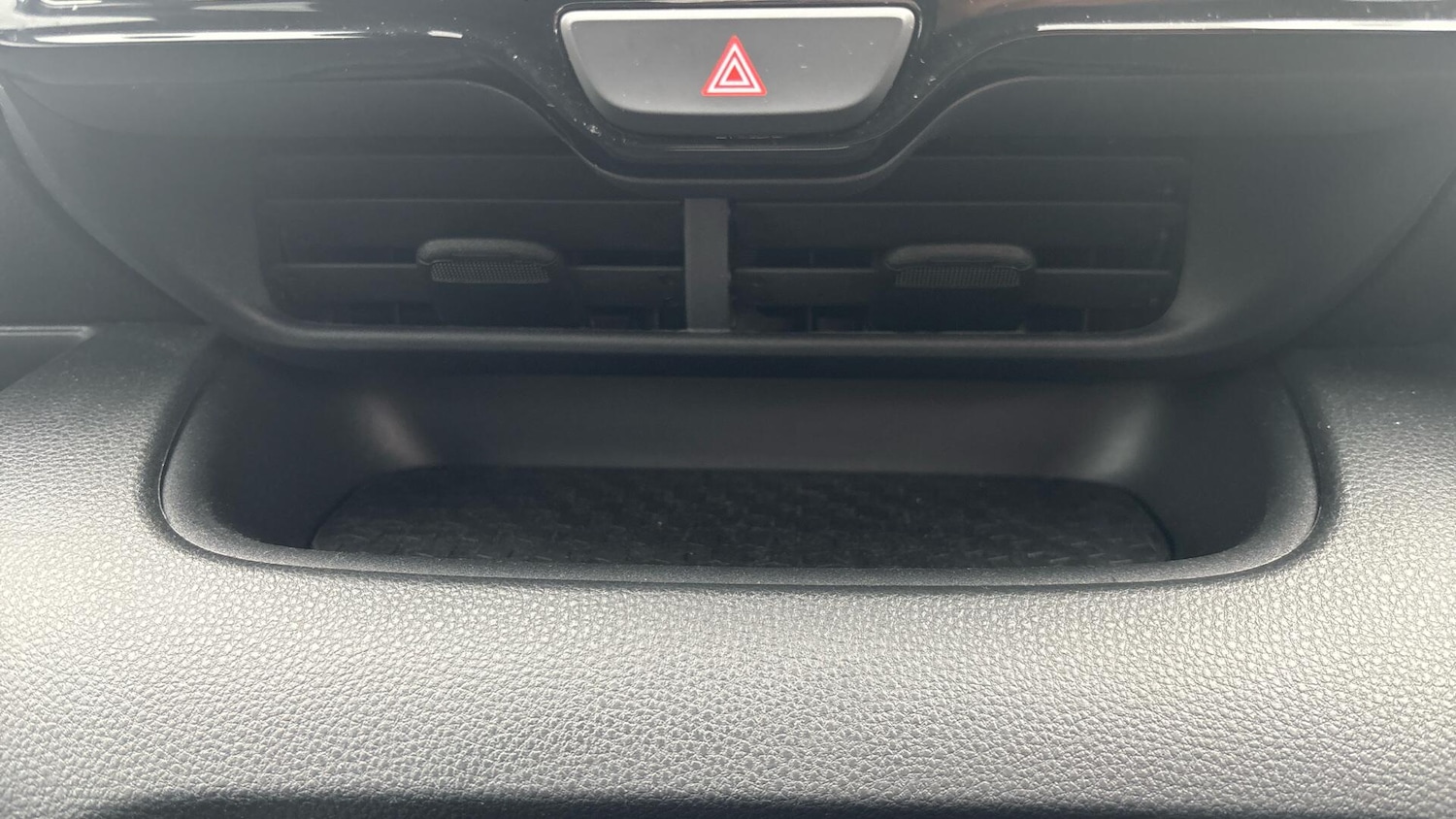 Used Toyota Yaris for sale - 77267803: Photo 40