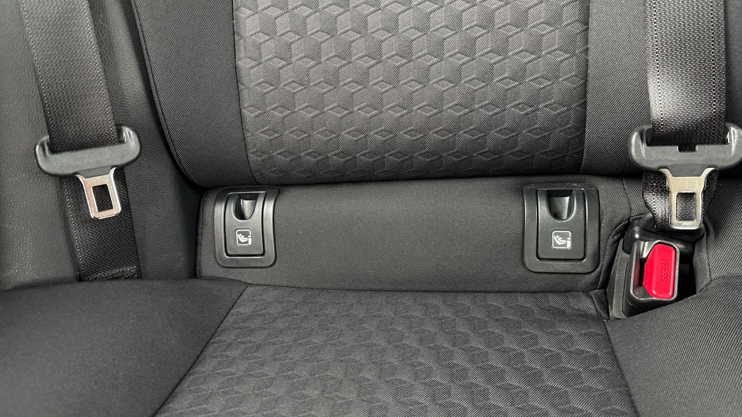 Used Toyota Yaris for sale - 77267803: Photo 42