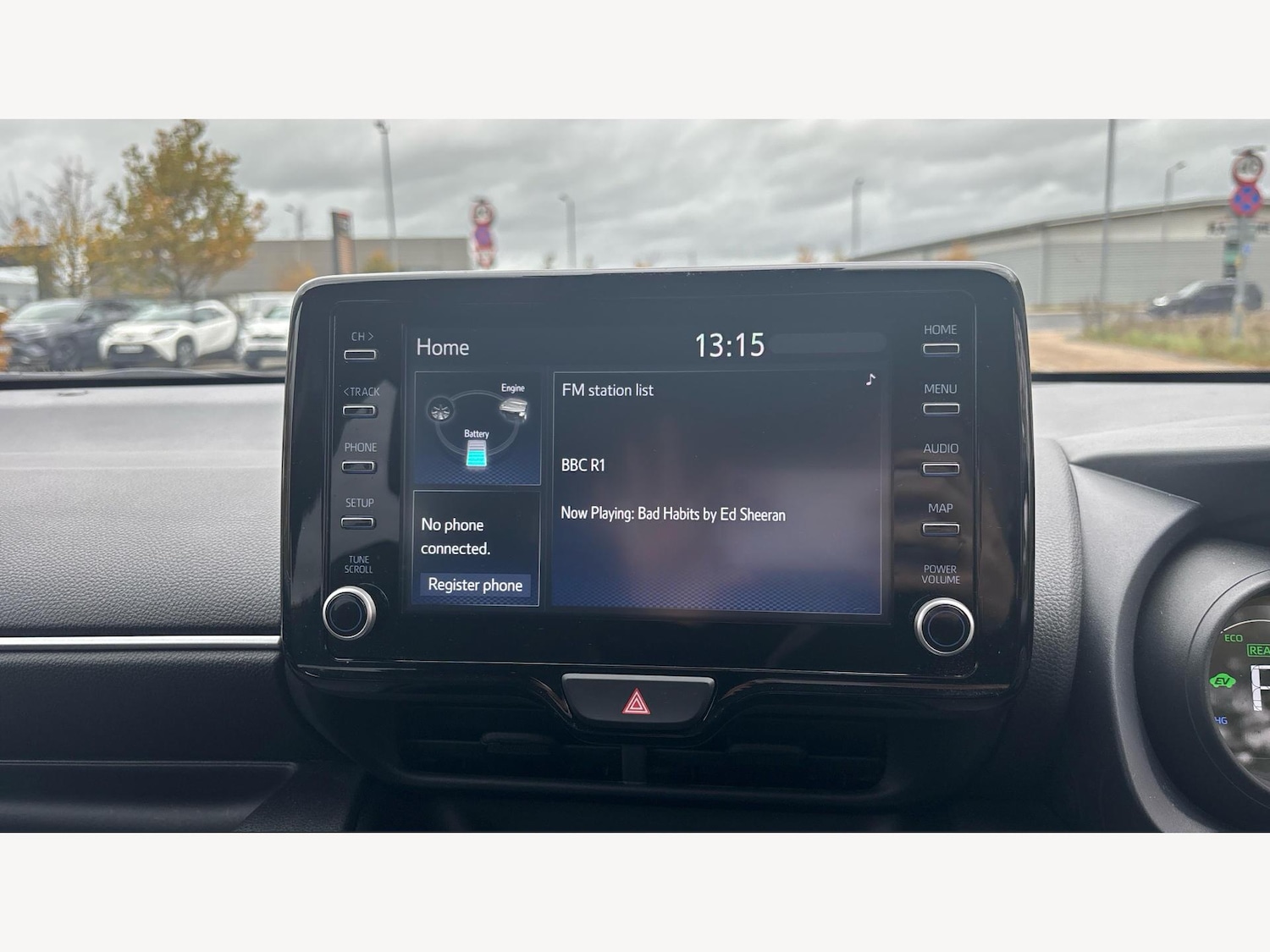 Used Toyota Yaris for sale - 77267803: Photo 9