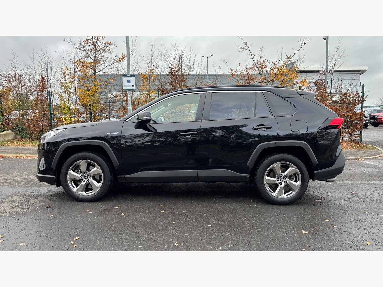 Used Toyota RAV4 2021 for sale - 76572651: Photo 19