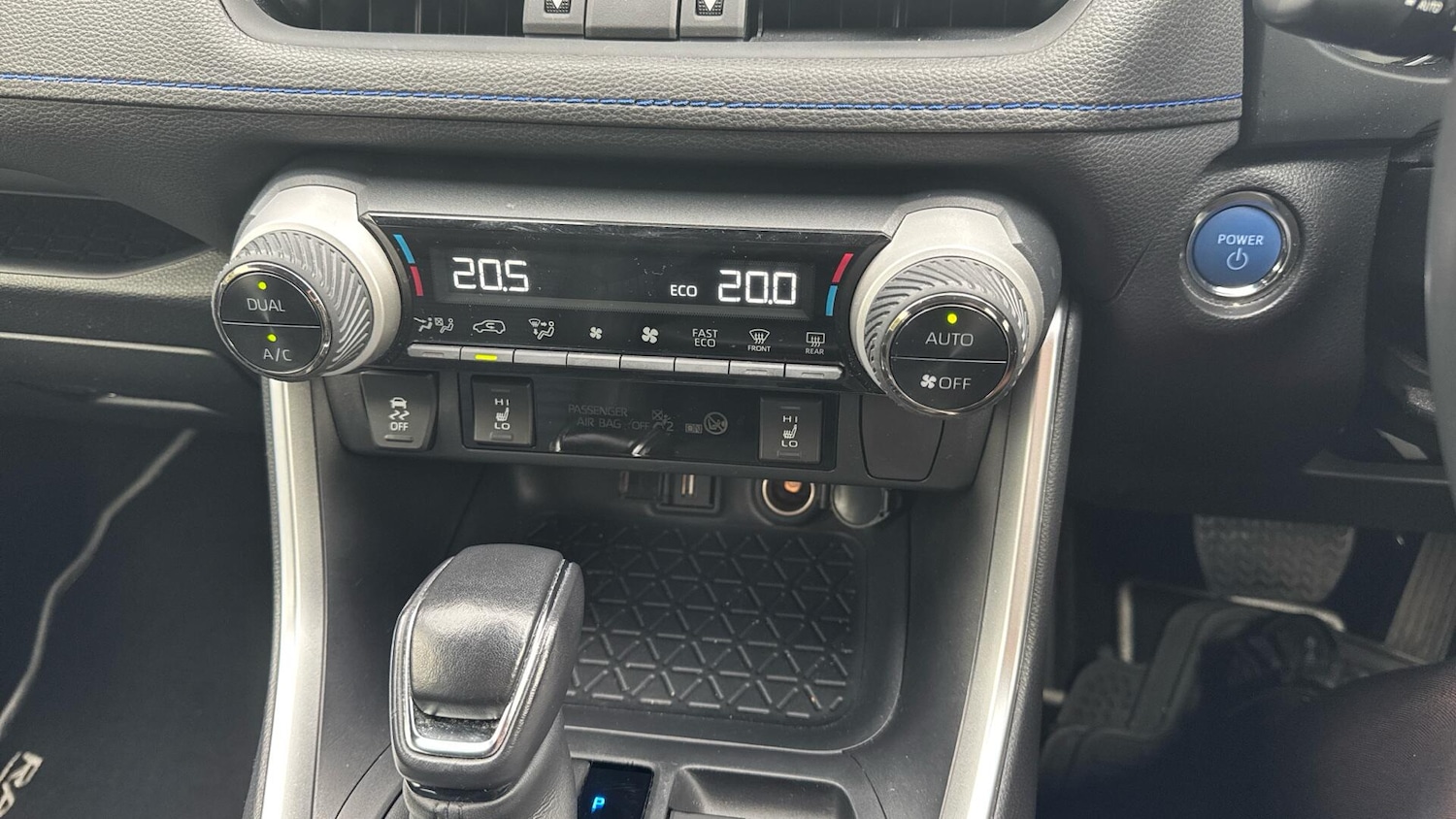 Used Toyota RAV4 2022 for sale - 76633644: Photo 38