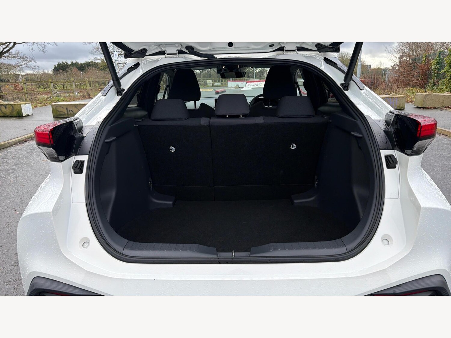 Used Toyota C-HR for sale - 77925954: Photo 16