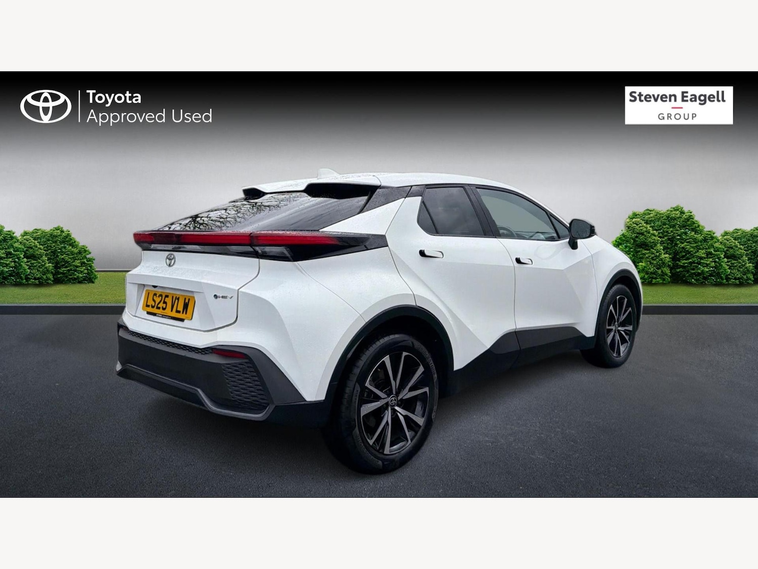 Used Toyota C-HR for sale - 77925954: Photo 2