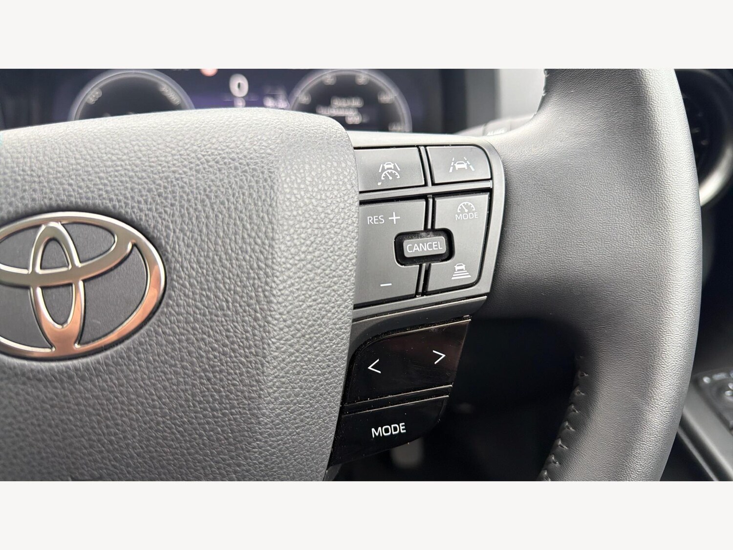 Used Toyota C-HR for sale - 77925954: Photo 28