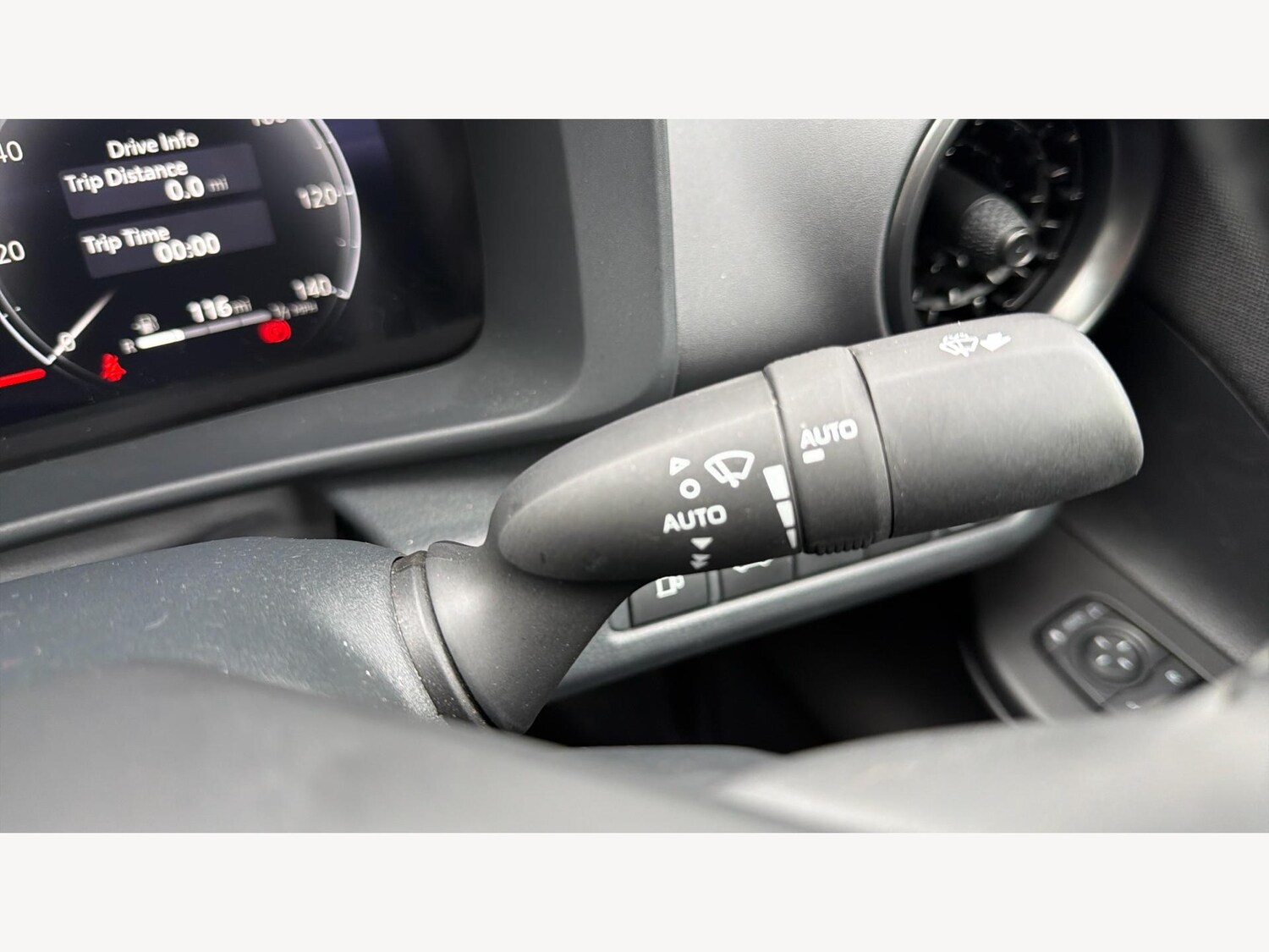 Used Toyota C-HR for sale - 77925954: Photo 29