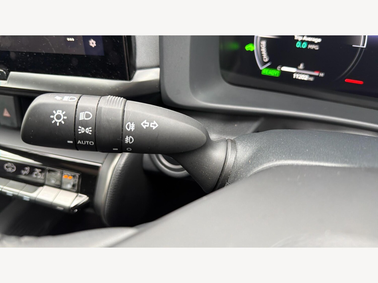 Used Toyota C-HR for sale - 77925954: Photo 30