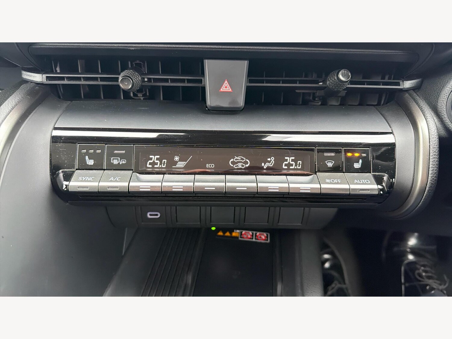 Used Toyota C-HR for sale - 77925954: Photo 31