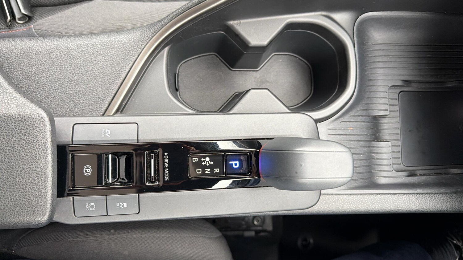 Used Toyota C-HR for sale - 77925954: Photo 33