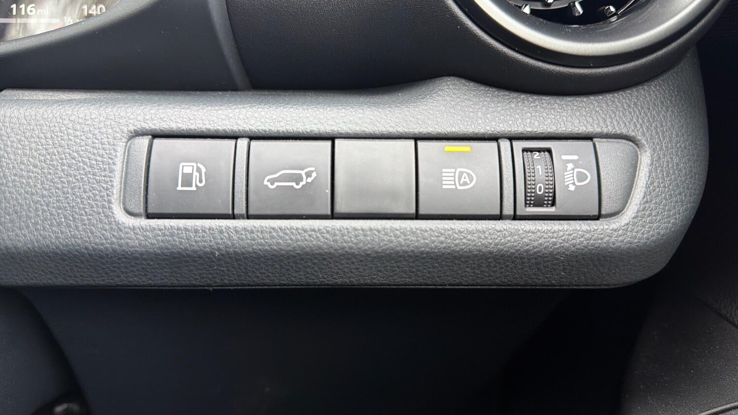 Used Toyota C-HR for sale - 77925954: Photo 37