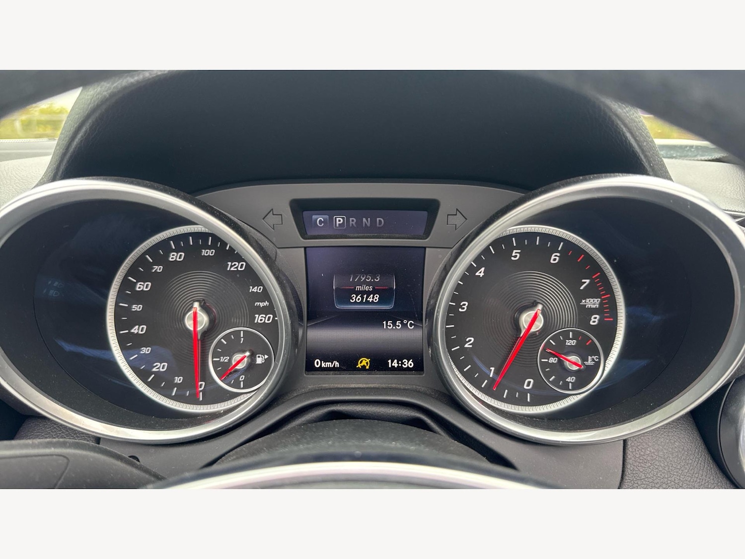 Used Mercedes-Benz SLC 2017 for sale - 76138271: Photo 11