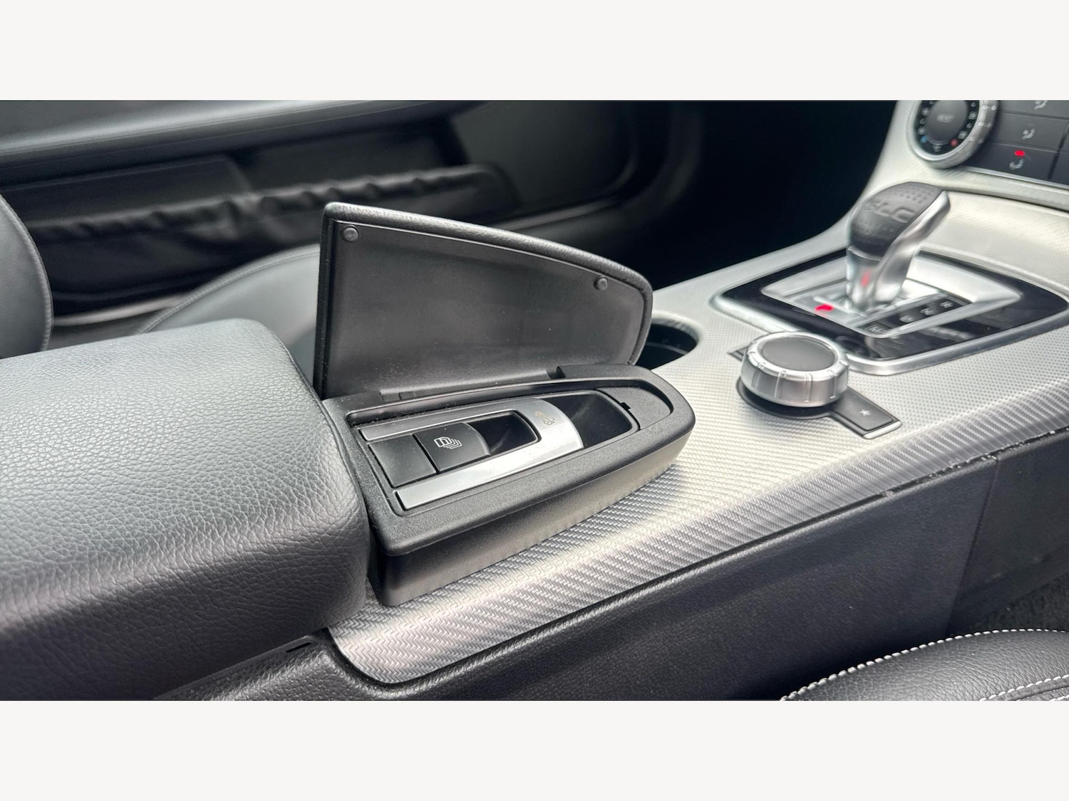 Used Mercedes-Benz SLC 2017 for sale - 76138271: Photo 36