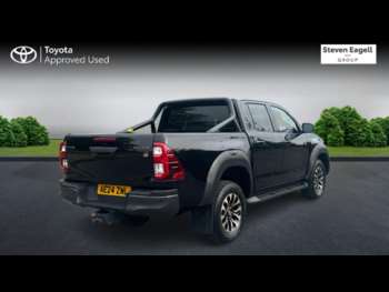 Used Toyota Hilux 2024 for sale - 74888256: Photo