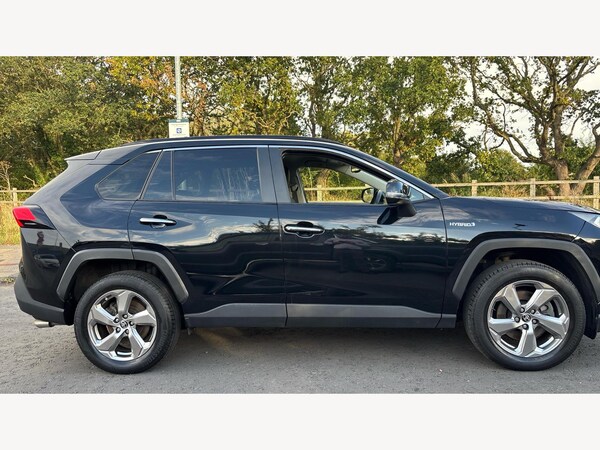 Used Toyota RAV4 2019 for sale - 76158538: Photo 18