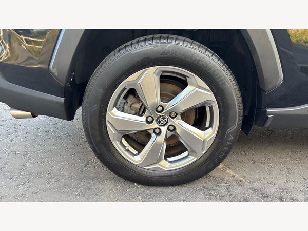 Used Toyota RAV4 2019 for sale - 76158538: Photo 25