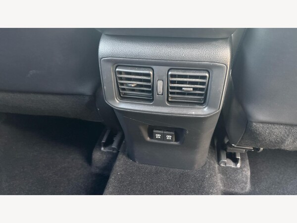 Used Toyota RAV4 2019 for sale - 76158538: Photo 31