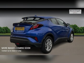 Used Toyota C-HR 2021 for sale - 76432066: Photo