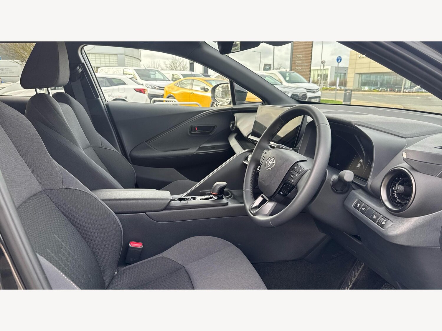 Used Toyota C-HR 2025 for sale - 77612736: Photo 13