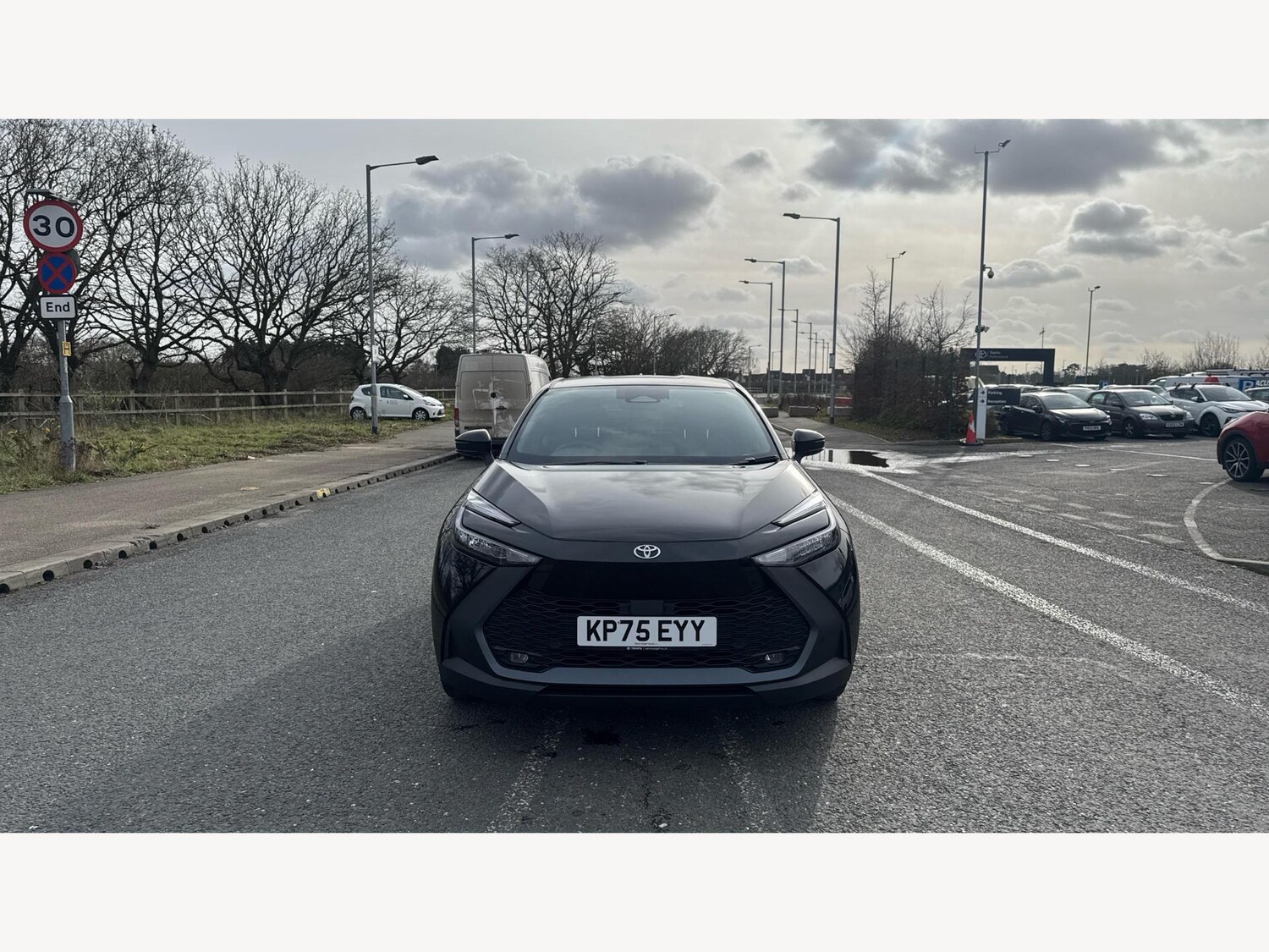 Used Toyota C-HR 2025 for sale - 77612736: Photo 17