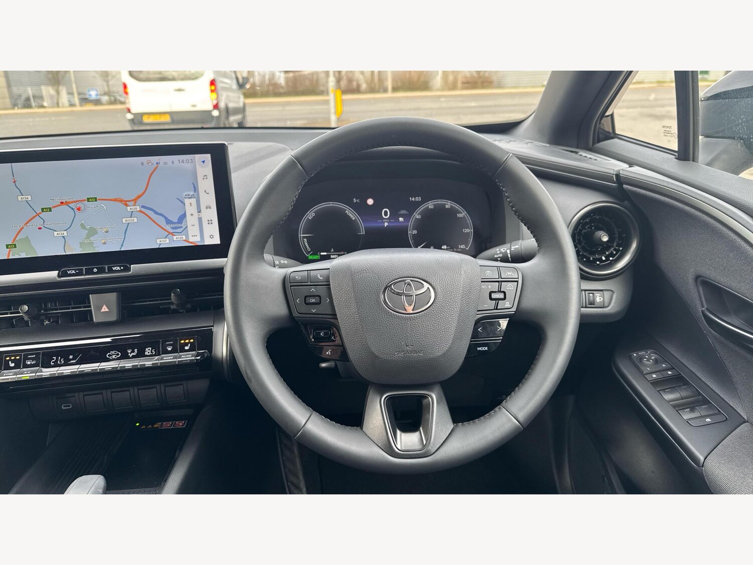 Used Toyota C-HR 2025 for sale - 77612736: Photo 8