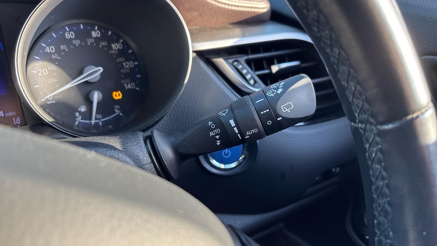 Used Toyota C-HR 2019 for sale - 77049880: Photo 36