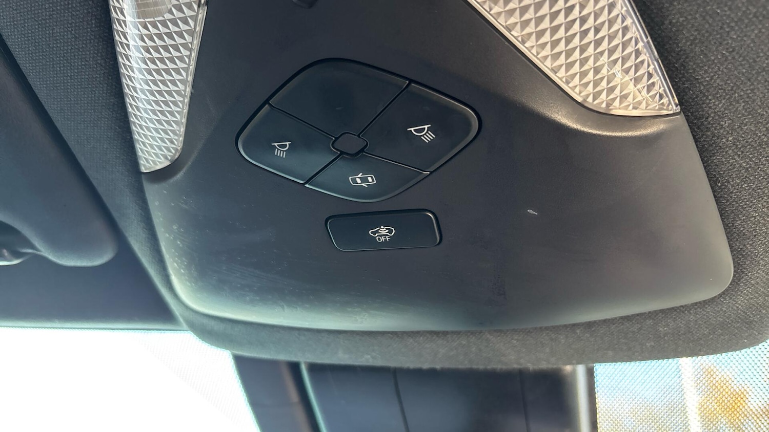 Used Toyota C-HR 2019 for sale - 77049880: Photo 37