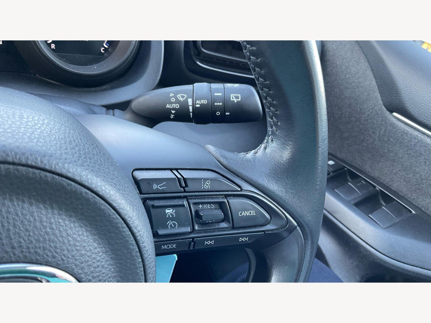 Used Toyota Yaris for sale - 78214963: Photo 36