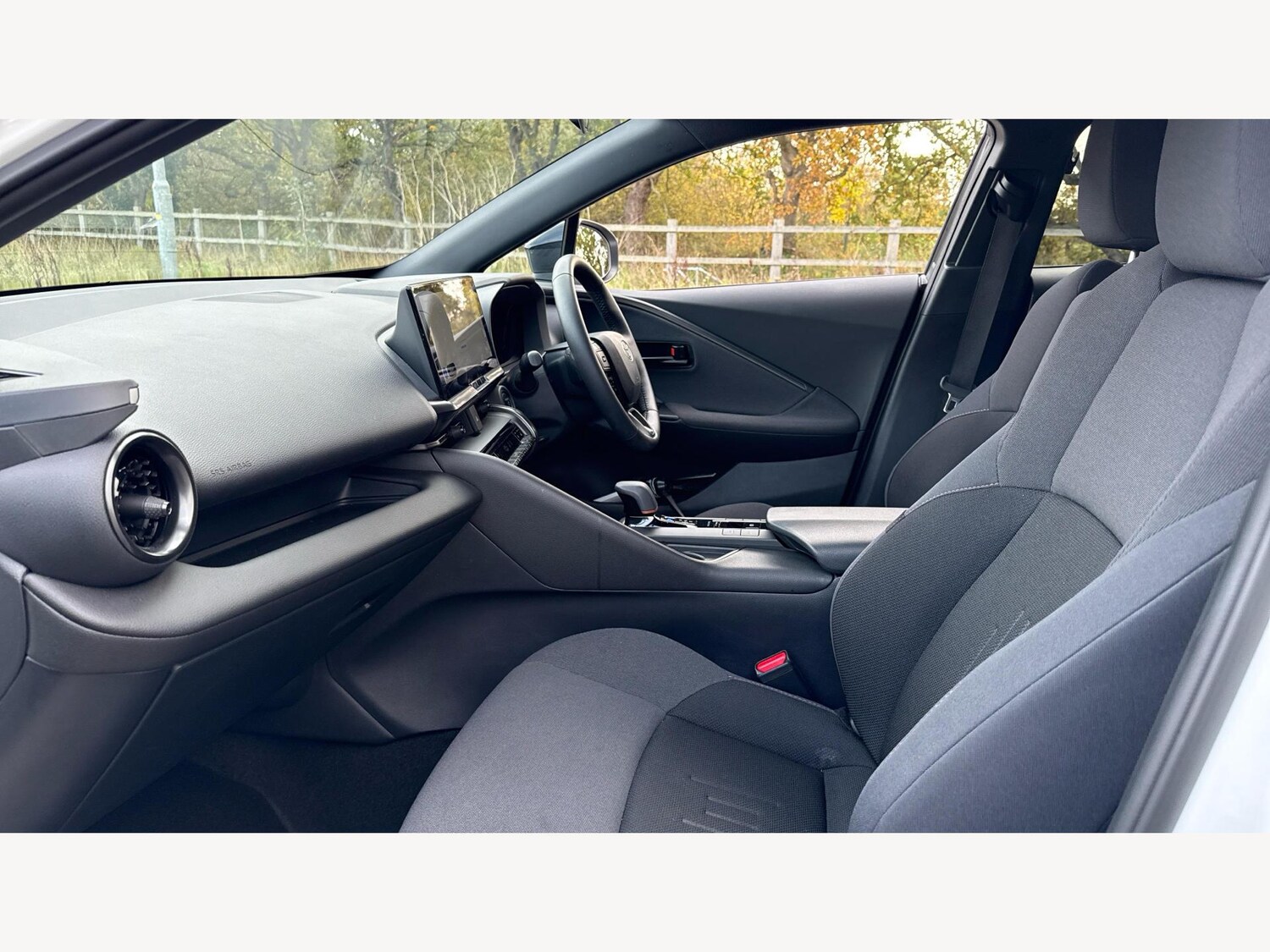 Used Toyota C-HR 2024 for sale - 77783412: Photo 12