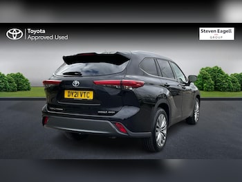 Used Toyota Highlander 2021 for sale - 78135714: Photo