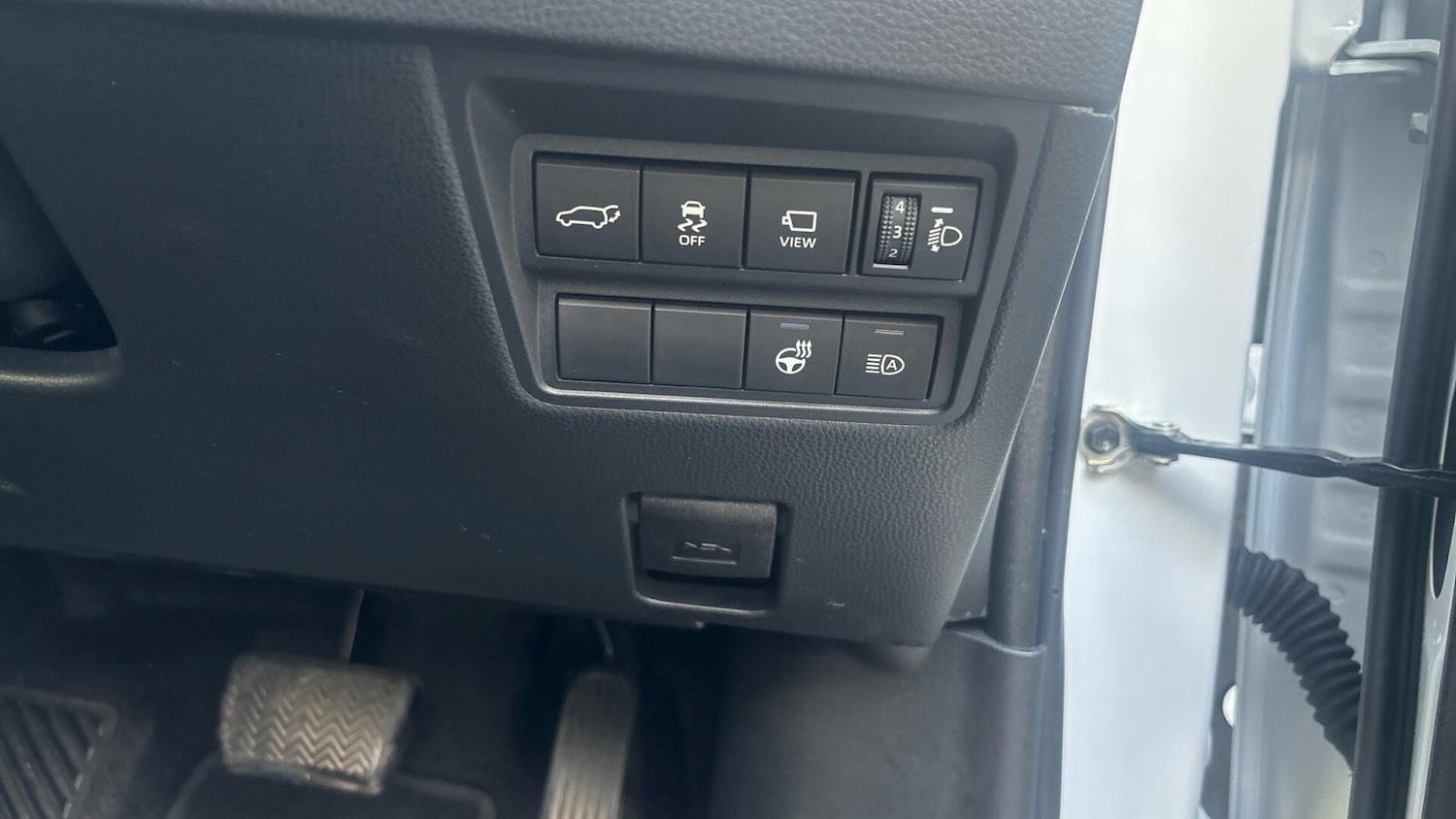 Used Toyota Yaris Cross 2024 for sale - 76528063: Photo 33