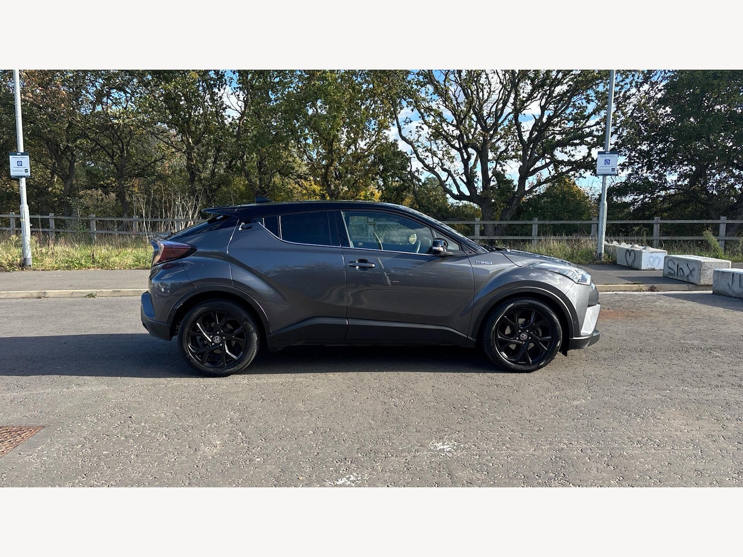 Used Toyota C-HR 2019 for sale - 76485808: Photo 18