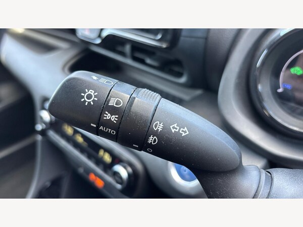 Used Toyota Yaris 2021 for sale - 76158993: Photo 25