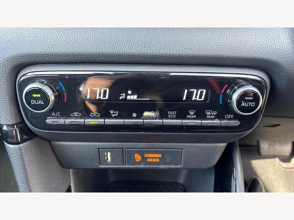 Used Toyota Yaris 2021 for sale - 76158993: Photo 29