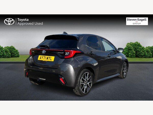 Used Toyota Yaris 2021 for sale - 76158993: Photo 2