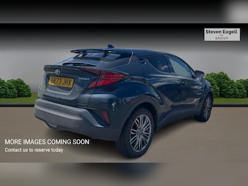 Used Toyota C-HR 2023 for sale - 78957894: Photo