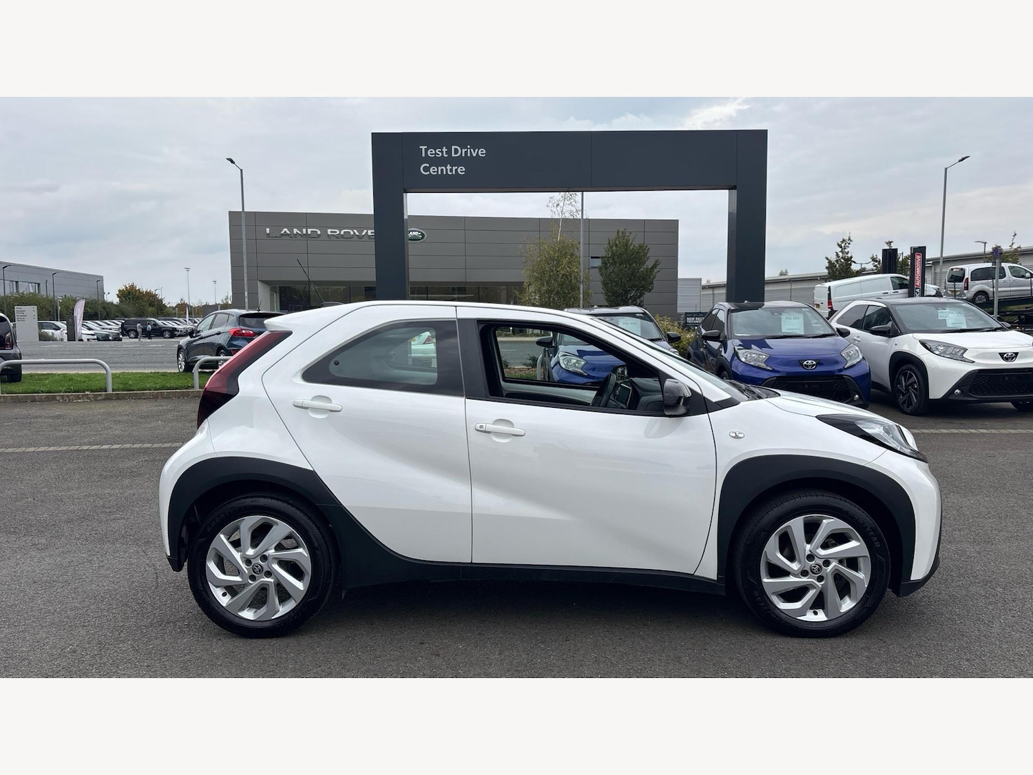 Used Toyota Aygo X for sale - 77267077: Photo 18