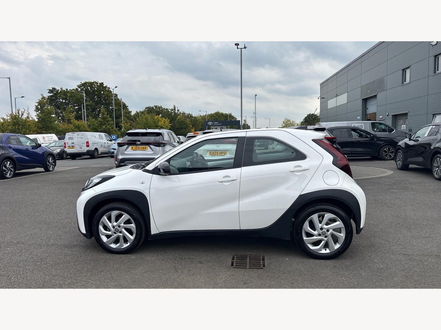 Used Toyota Aygo X for sale - 77267077: Photo 19