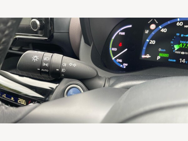 Used Toyota Yaris Cross 2022 for sale - 76214576: Photo 41