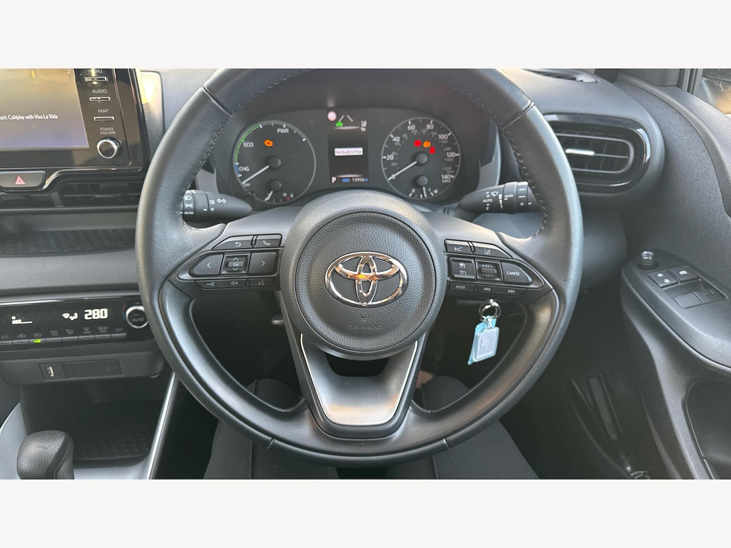Used Toyota Yaris 2023 for sale - 77524605: Photo 10