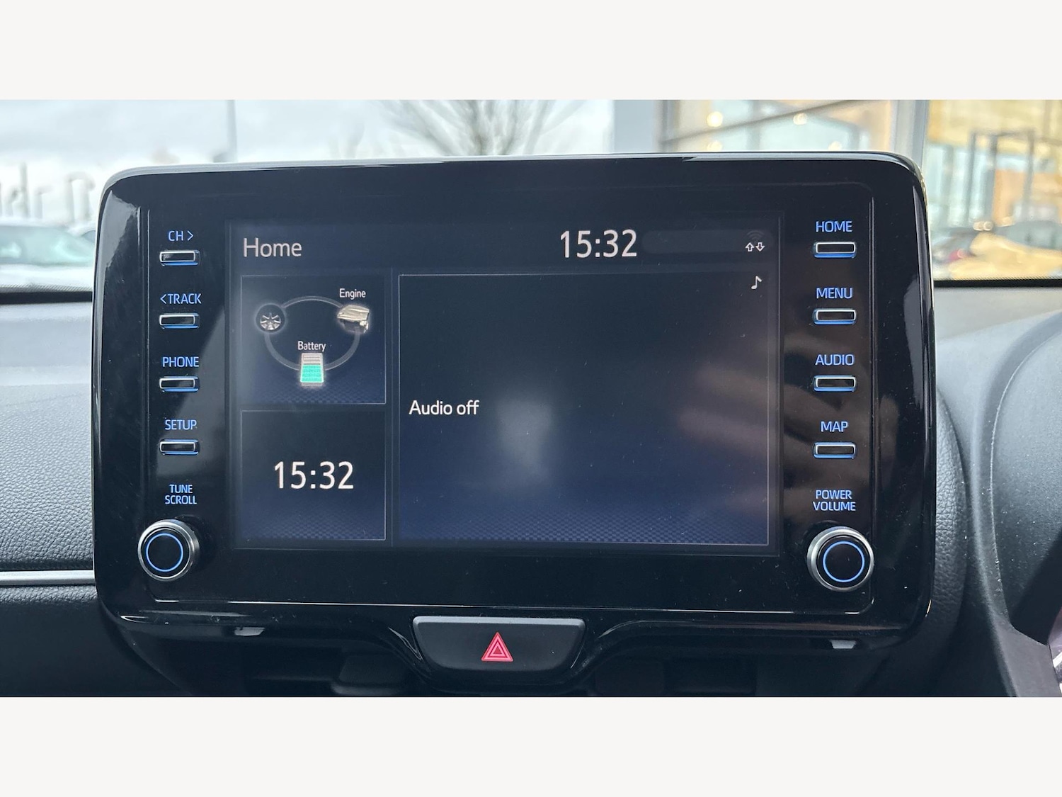 Used Toyota Yaris Cross 2022 for sale - 76752436: Photo 9