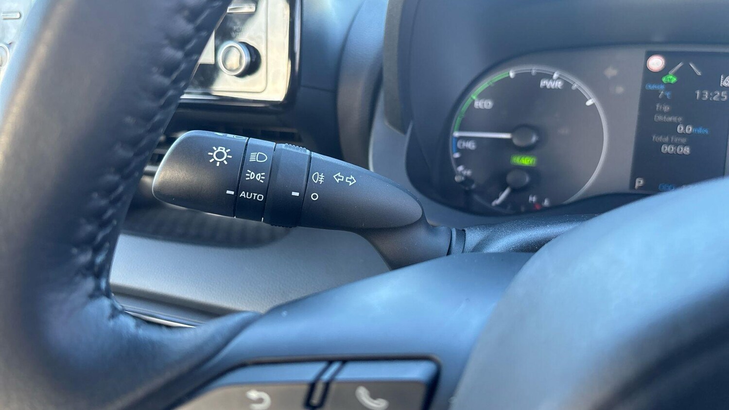 Used Toyota Yaris 2023 for sale - 77525162: Photo 17