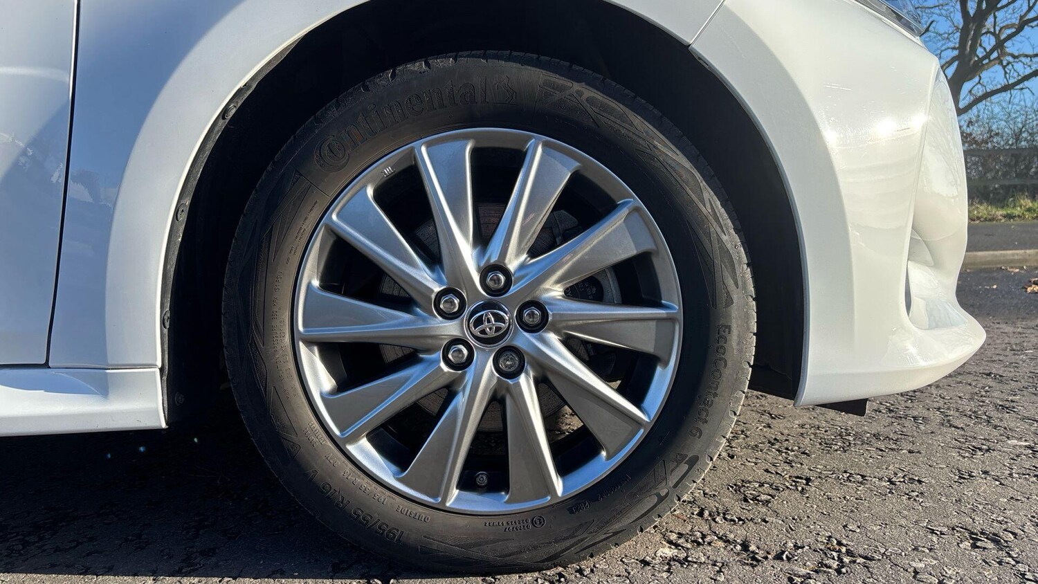 Used Toyota Yaris 2023 for sale - 77525162: Photo 23