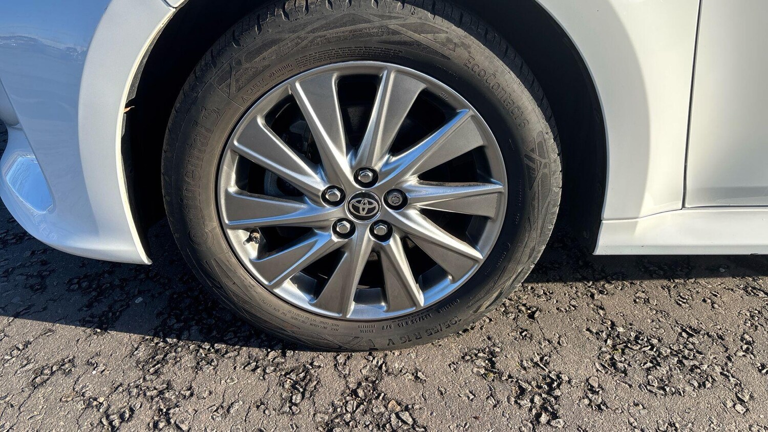 Used Toyota Yaris 2023 for sale - 77525162: Photo 26