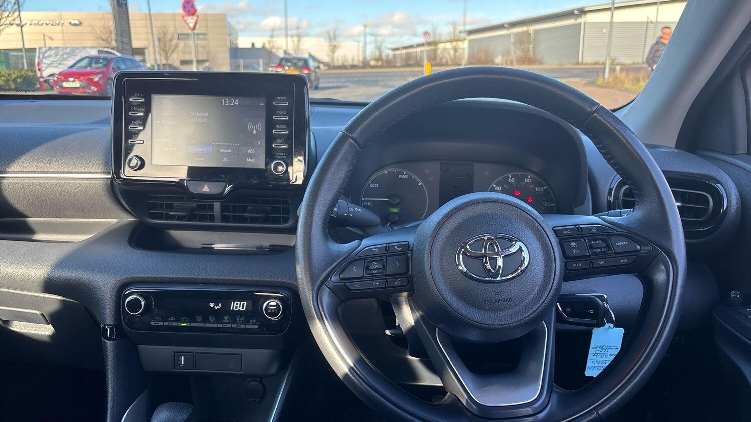 Used Toyota Yaris 2023 for sale - 77525162: Photo 36