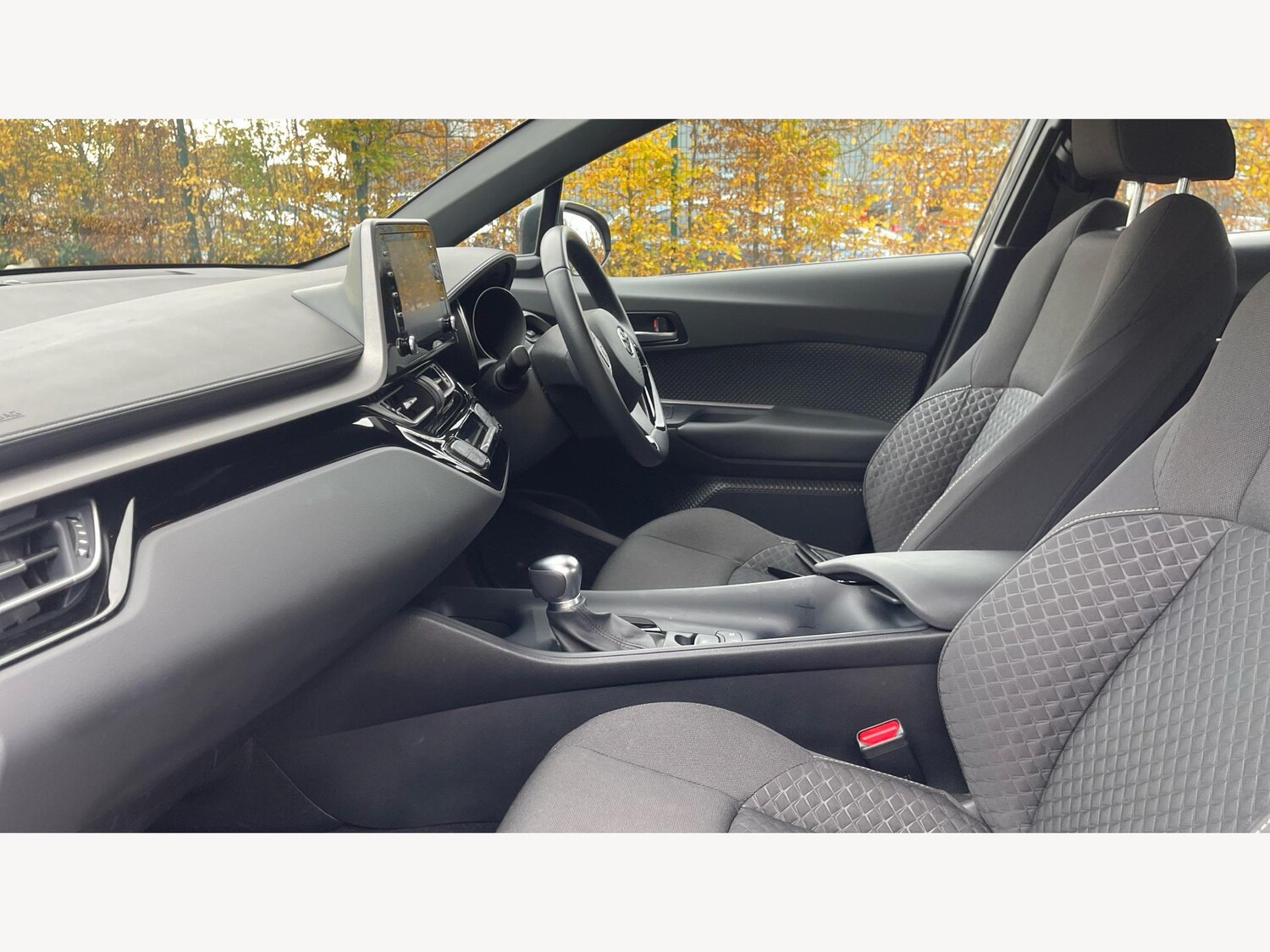 Used Toyota C-HR 2023 for sale - 76485098: Photo 12