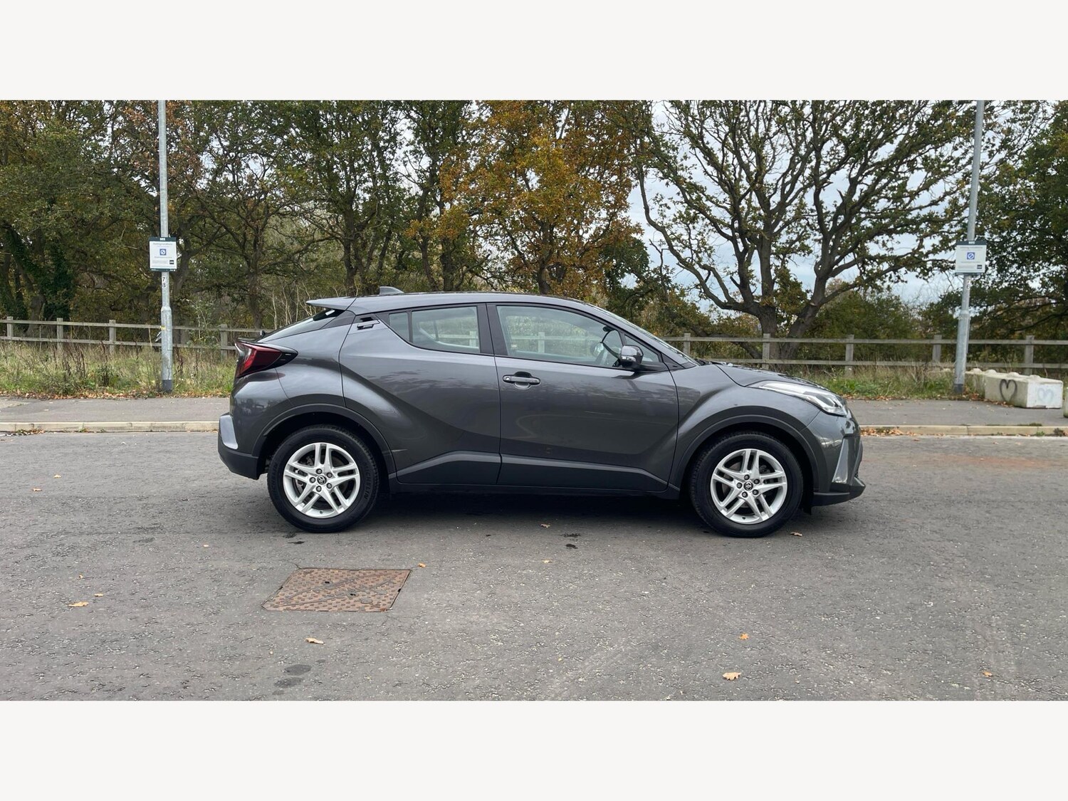 Used Toyota C-HR 2023 for sale - 76485098: Photo 18