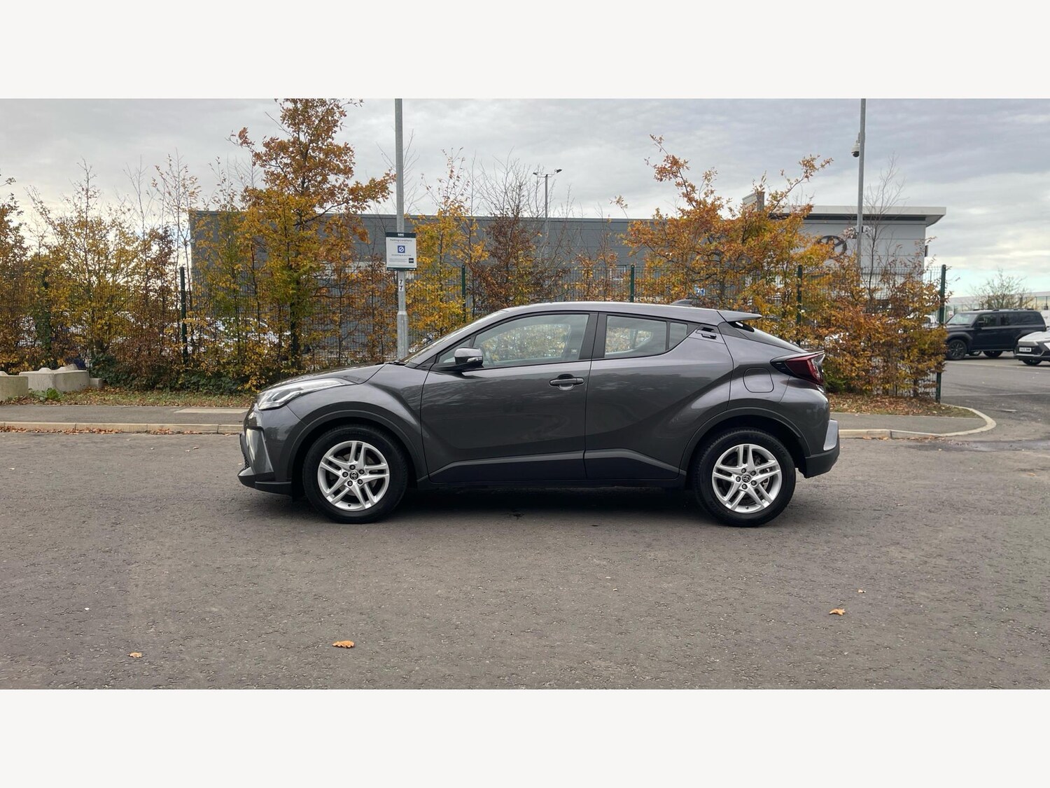 Used Toyota C-HR 2023 for sale - 76485098: Photo 19