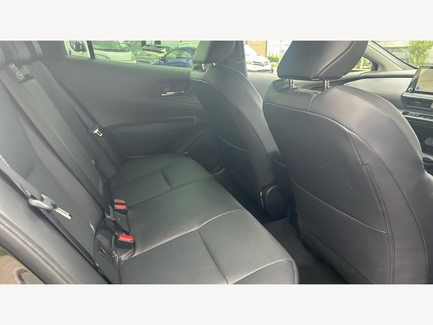 Used Toyota Prius 2024 for sale - 76440755: Photo 14