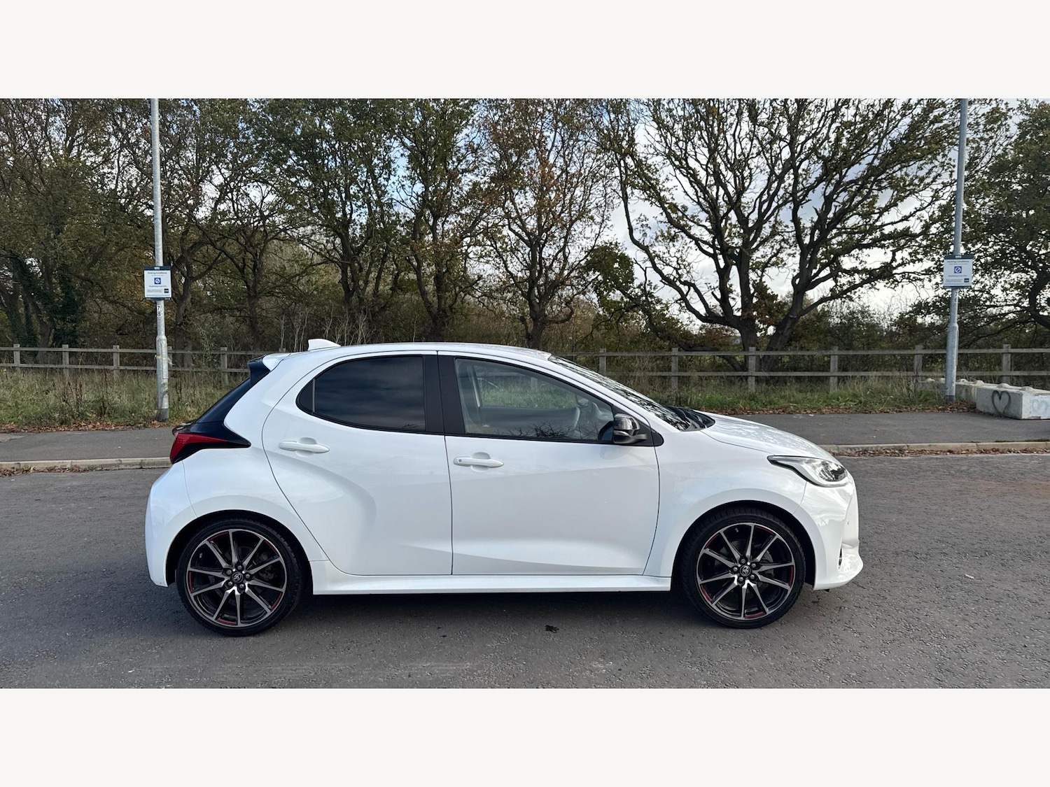 Used Toyota Yaris 2023 for sale - 76607490: Photo 18